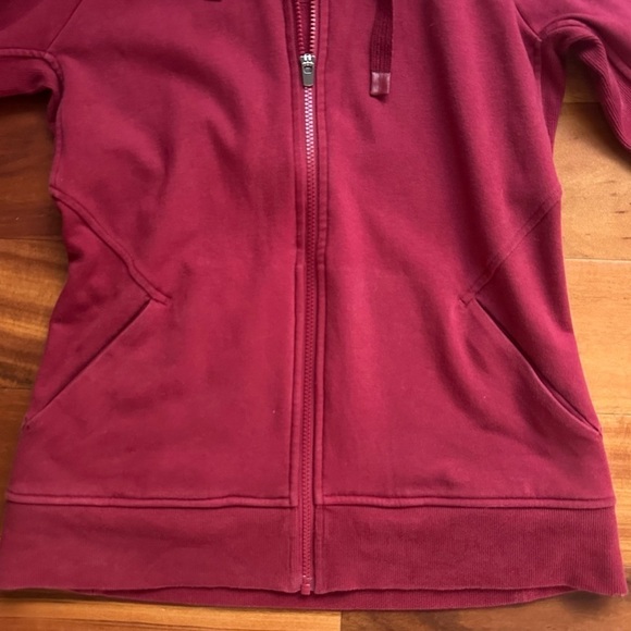 Athleta Triumph Zip-Up Hoodie - Picture 5 of 10